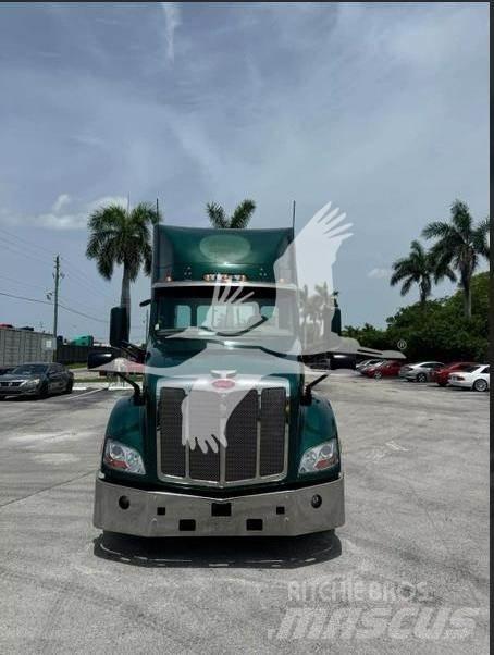 Peterbilt 579 Vetopöytäautot