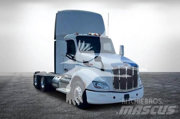 Peterbilt 579 Vetopöytäautot