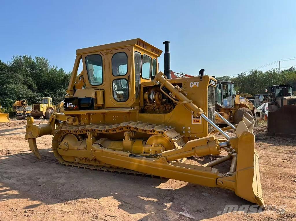 CAT D 7 G Telaketjupuskutraktorit