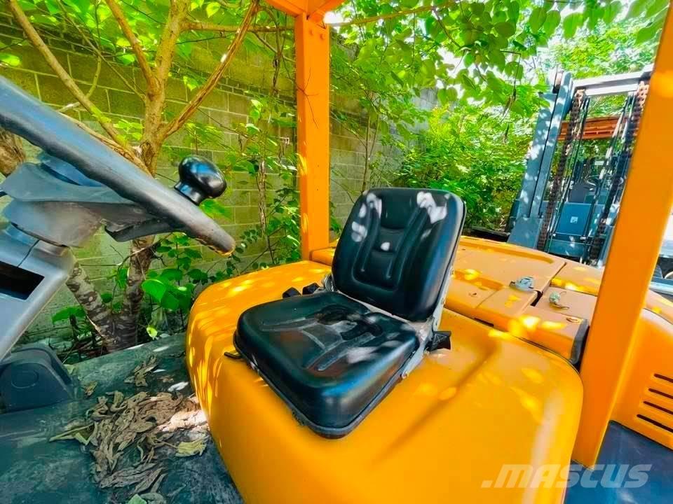 TCM FD 50 Dieseltrukit