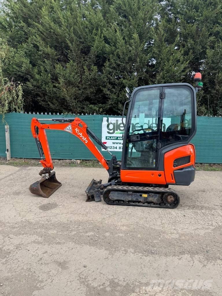 Kubota KX 016-4 Minikaivukoneet < 7t