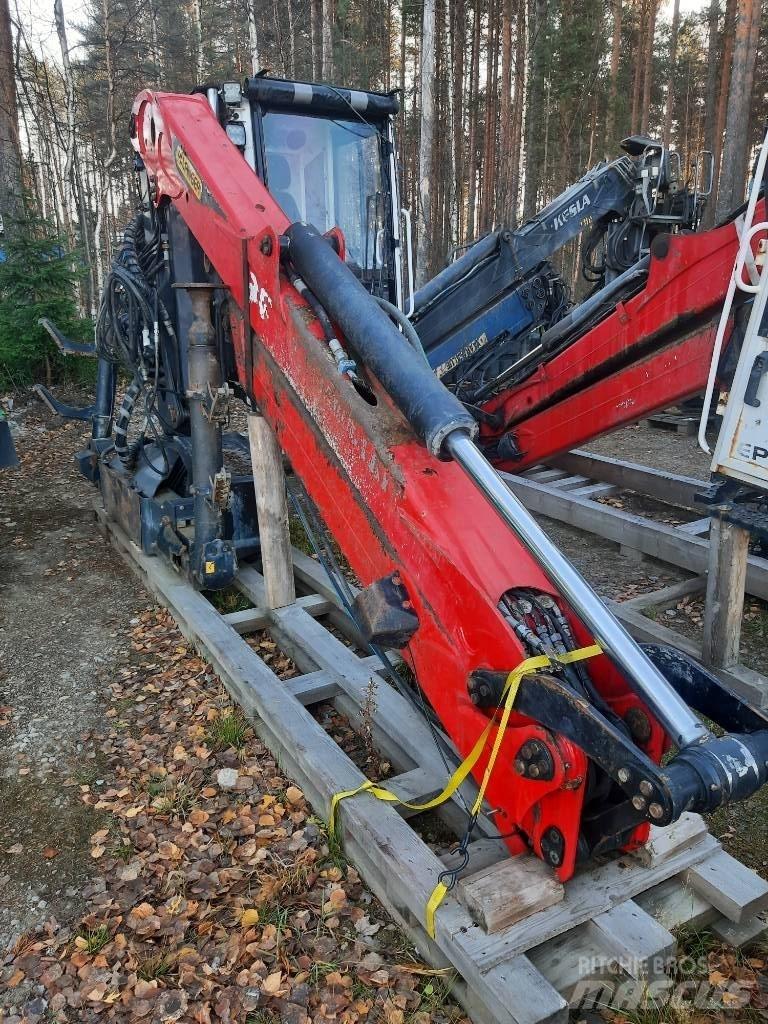 Epsilon M12L97 Puutavaranosturit