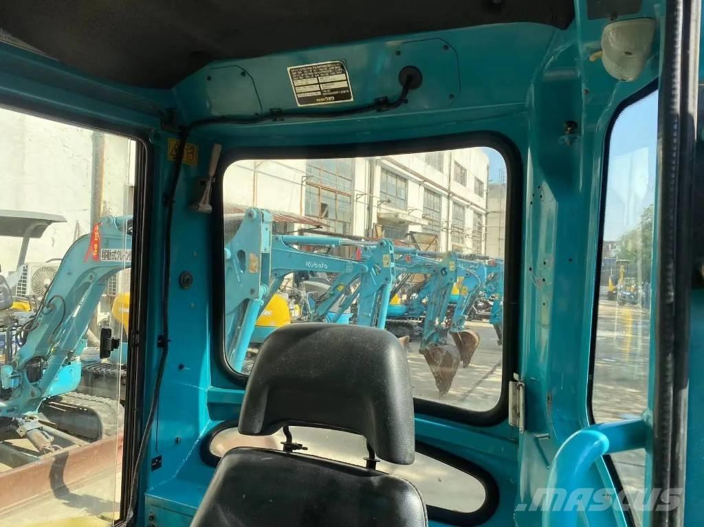 Kubota U35 Minikaivukoneet < 7t