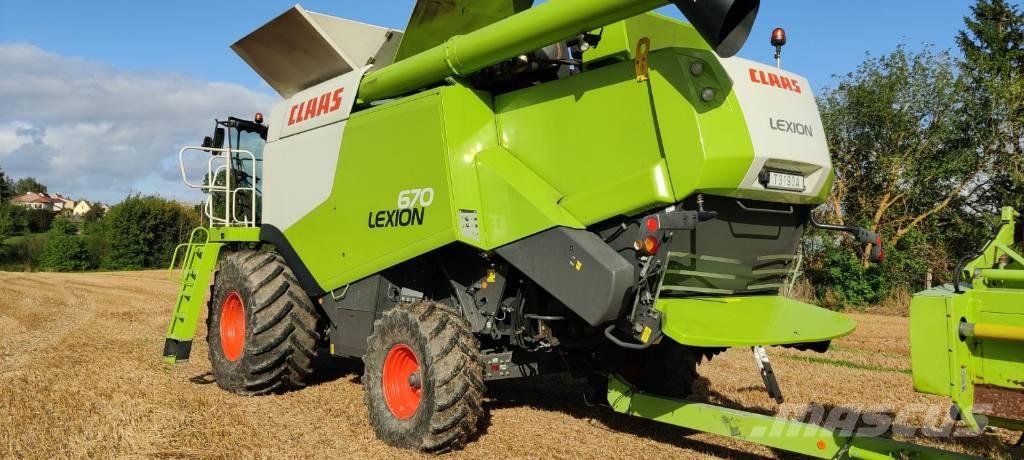 CLAAS Lexion 670 Leikkuupuimurit
