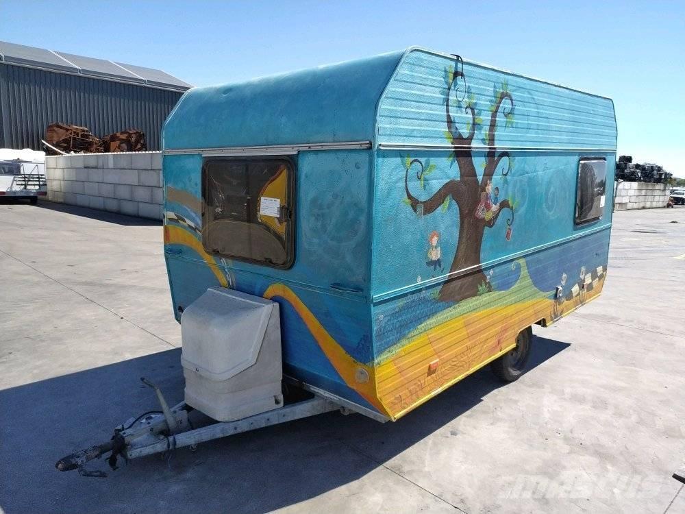  DIGUE 450 Asuntoautot ja asuntovaunut