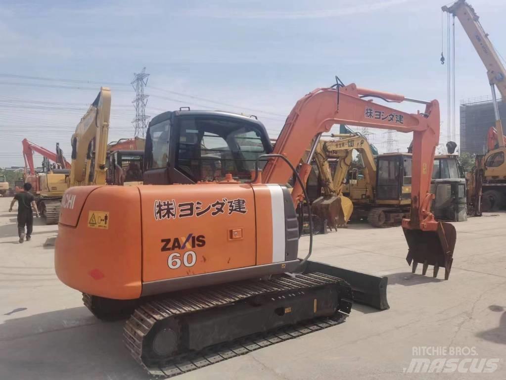 Hitachi ZX 60 Minikaivukoneet < 7t