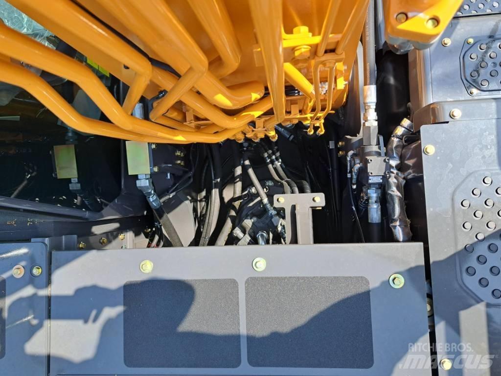 CASE CX300E Telakaivukoneet