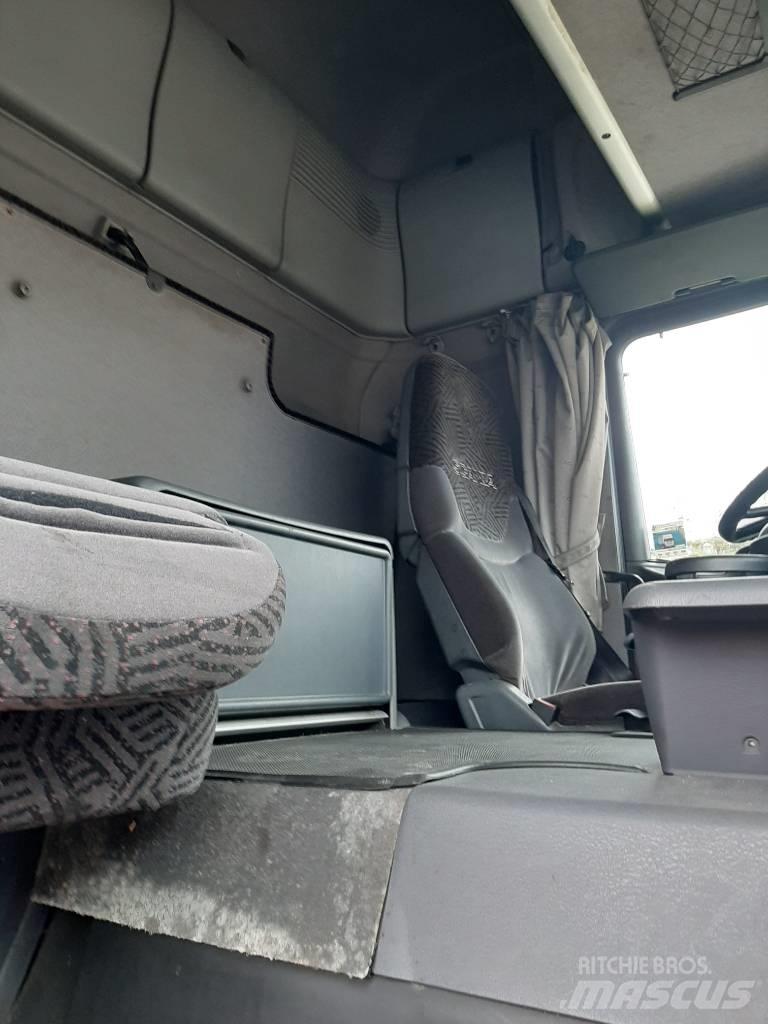 Scania R 124 Pressukapelli kuorma-autot