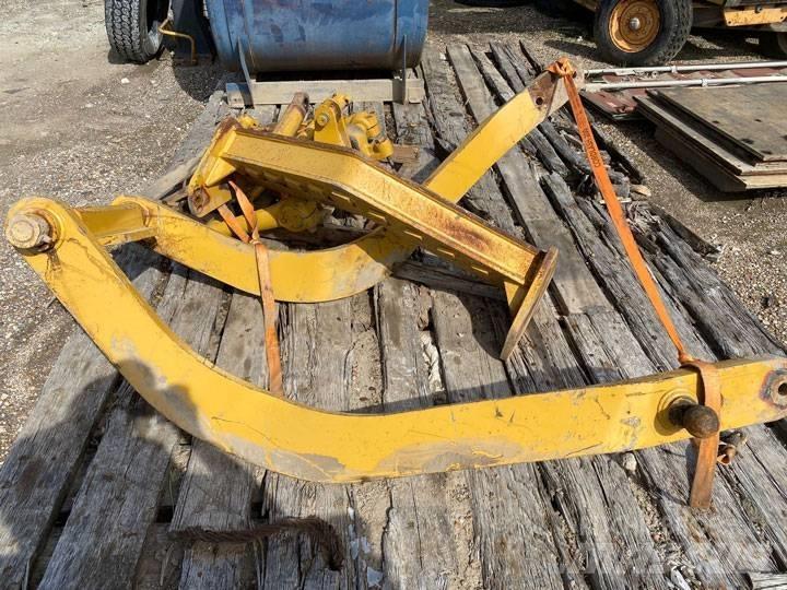 CAT 140H Scarifier Muut