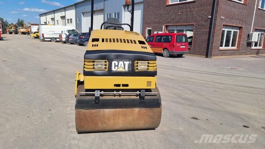 CAT CB 224 C Tandemjyrät