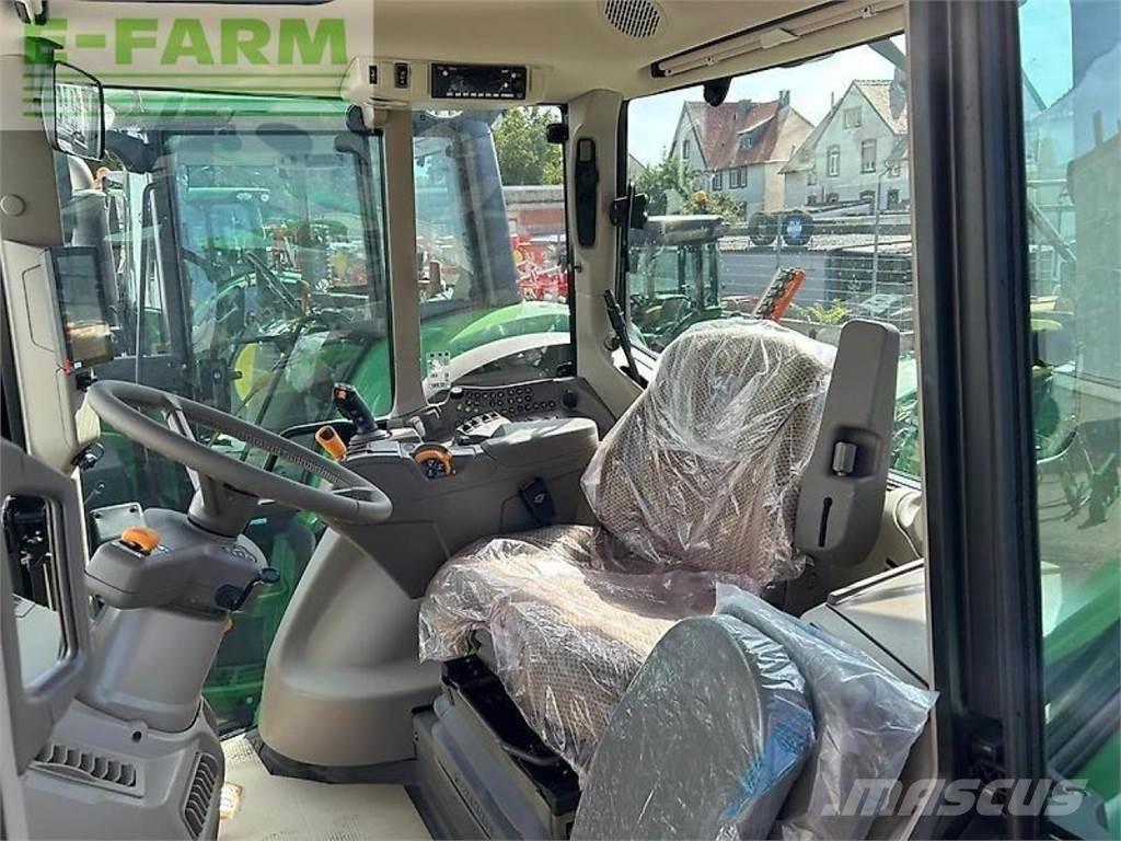 John Deere 6m 125 Traktorit