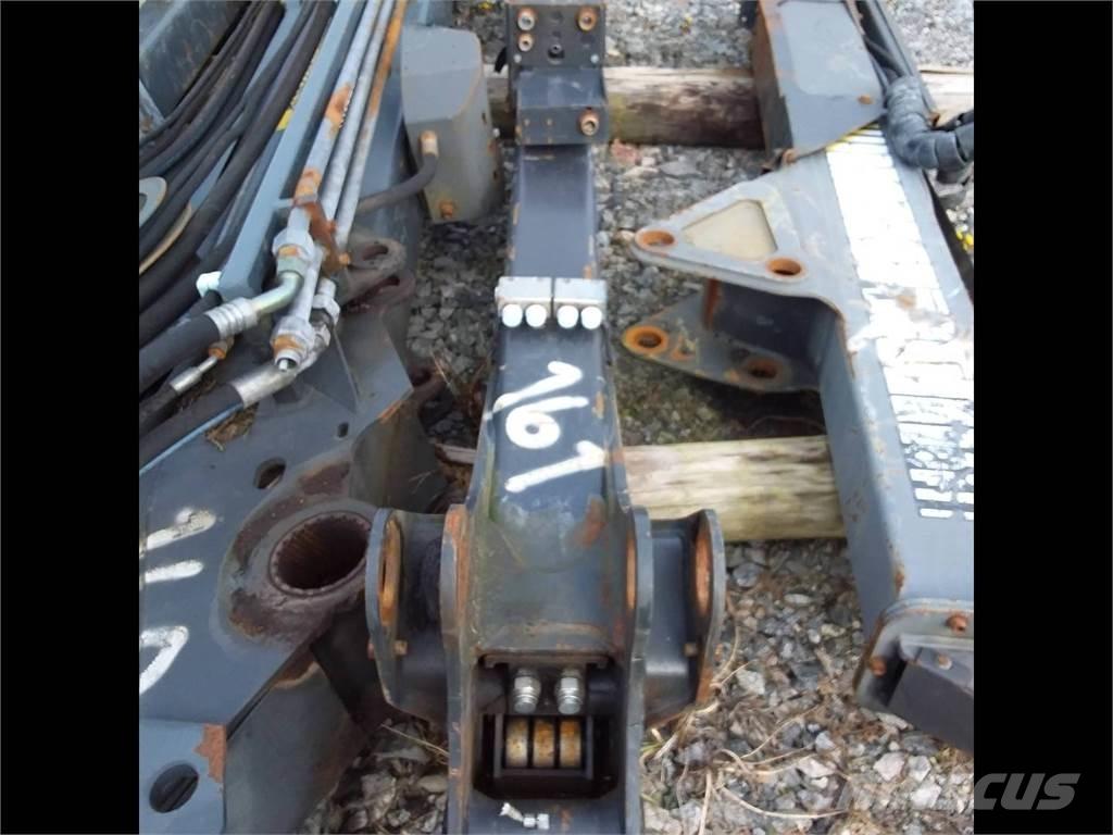 Ponsse C22 Harvesterinosturit