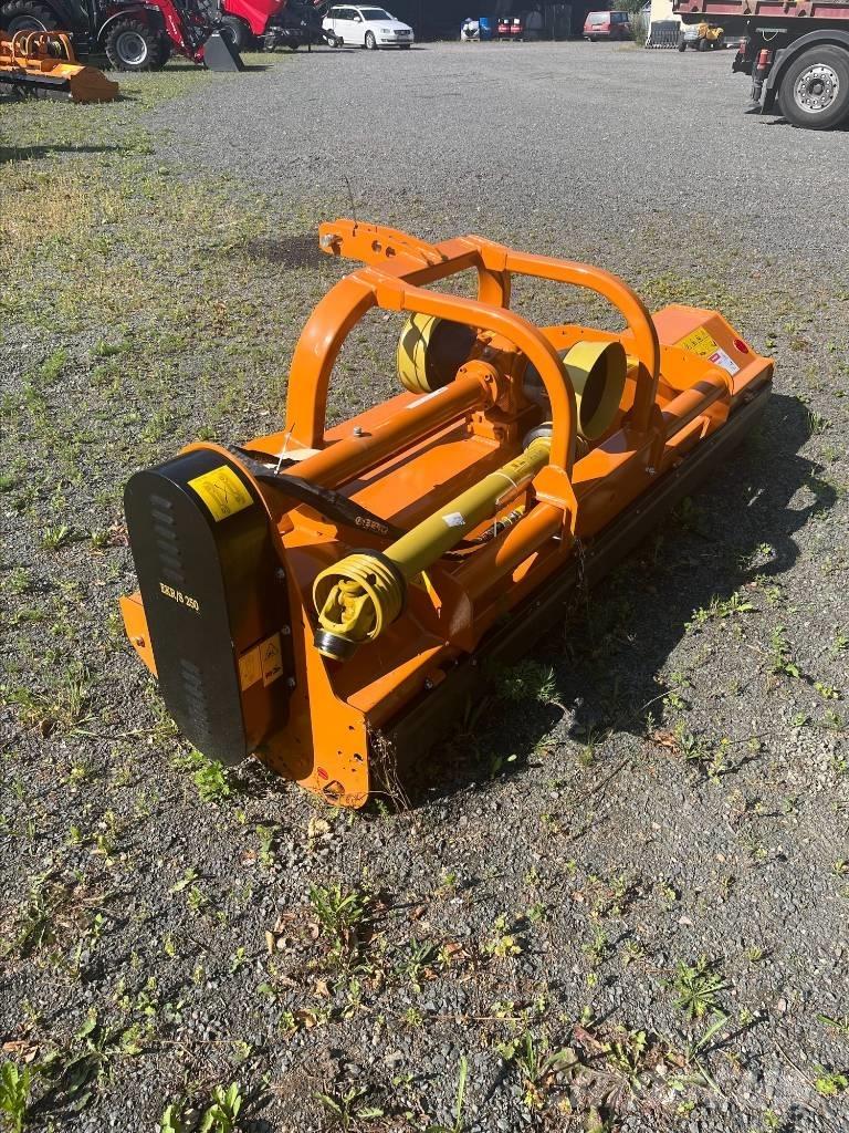 Berti EKR-S 250 Kesantoleikkurit ja -murskaimet