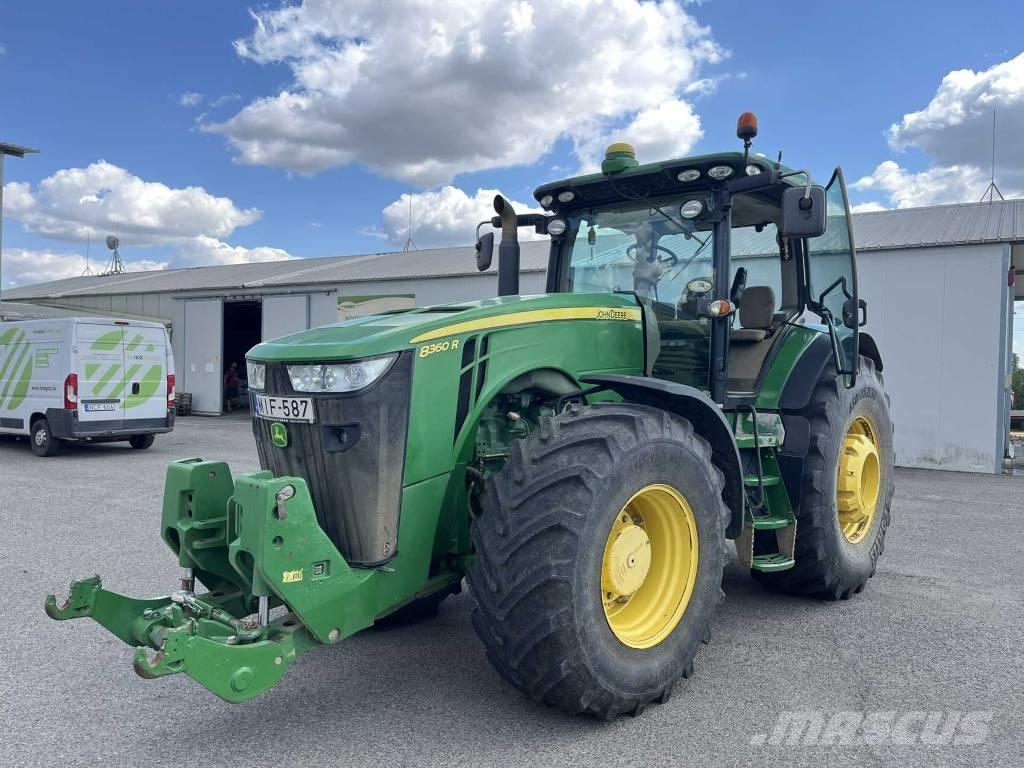 John Deere 8360 R Traktorit