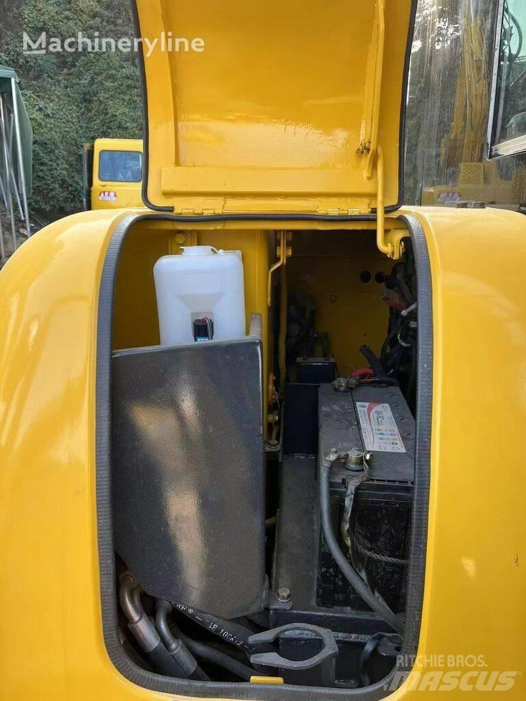 Komatsu PC56-7 Mobiilimurskaimet