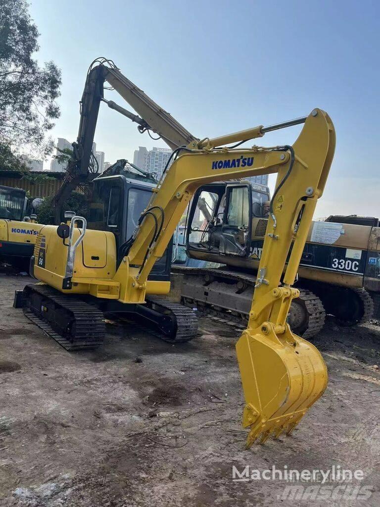 Komatsu PC56-7 Mobiilimurskaimet