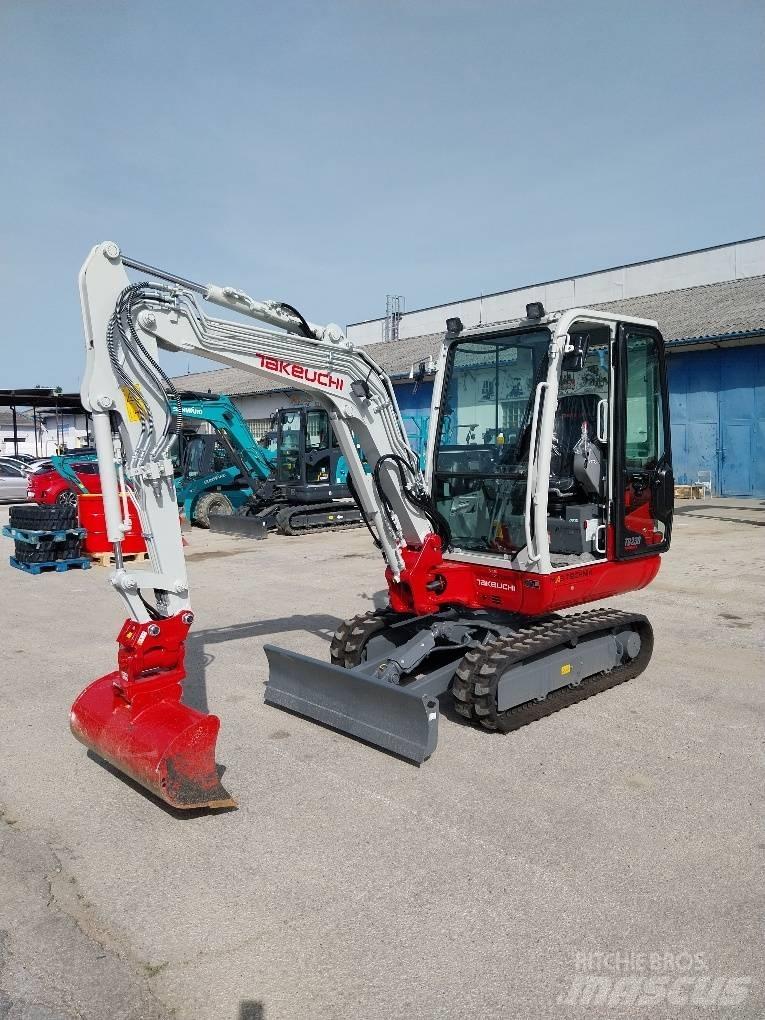 Takeuchi TB230 Minikaivukoneet < 7t