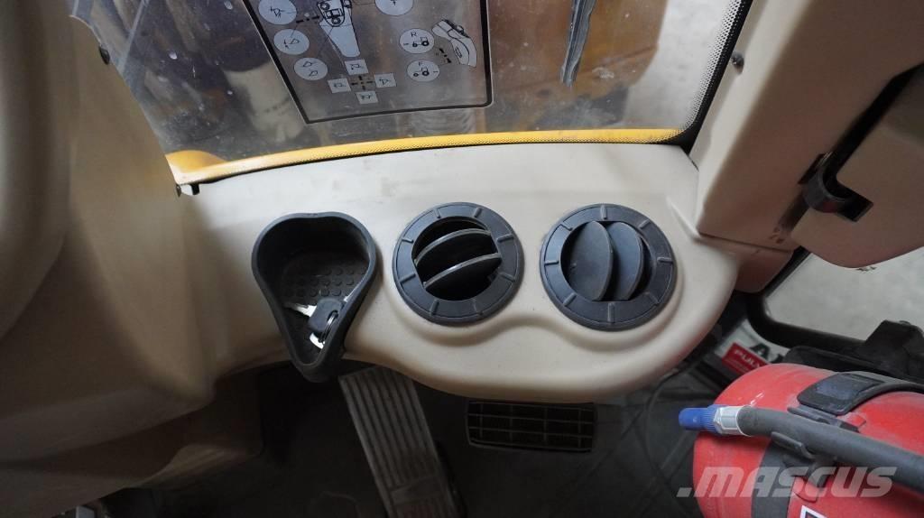 Hydrema 906 E Kaivurikuormaajat