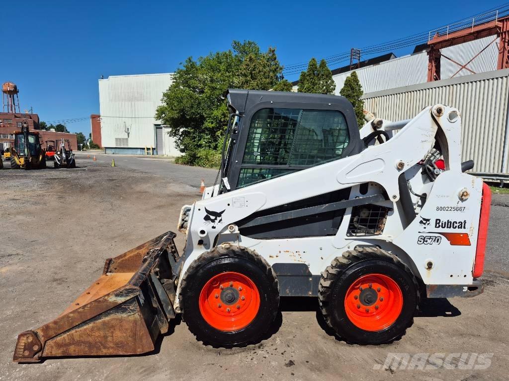Bobcat S 570 Liukuohjatut kuormaajat