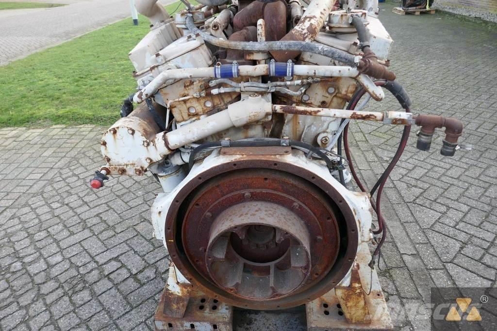 Cummins VTA28P Moottorit