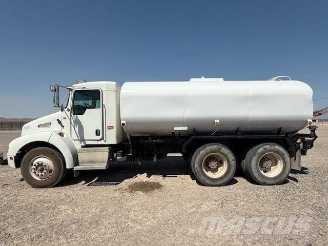 Kenworth T 300 Vesisäiliöautot