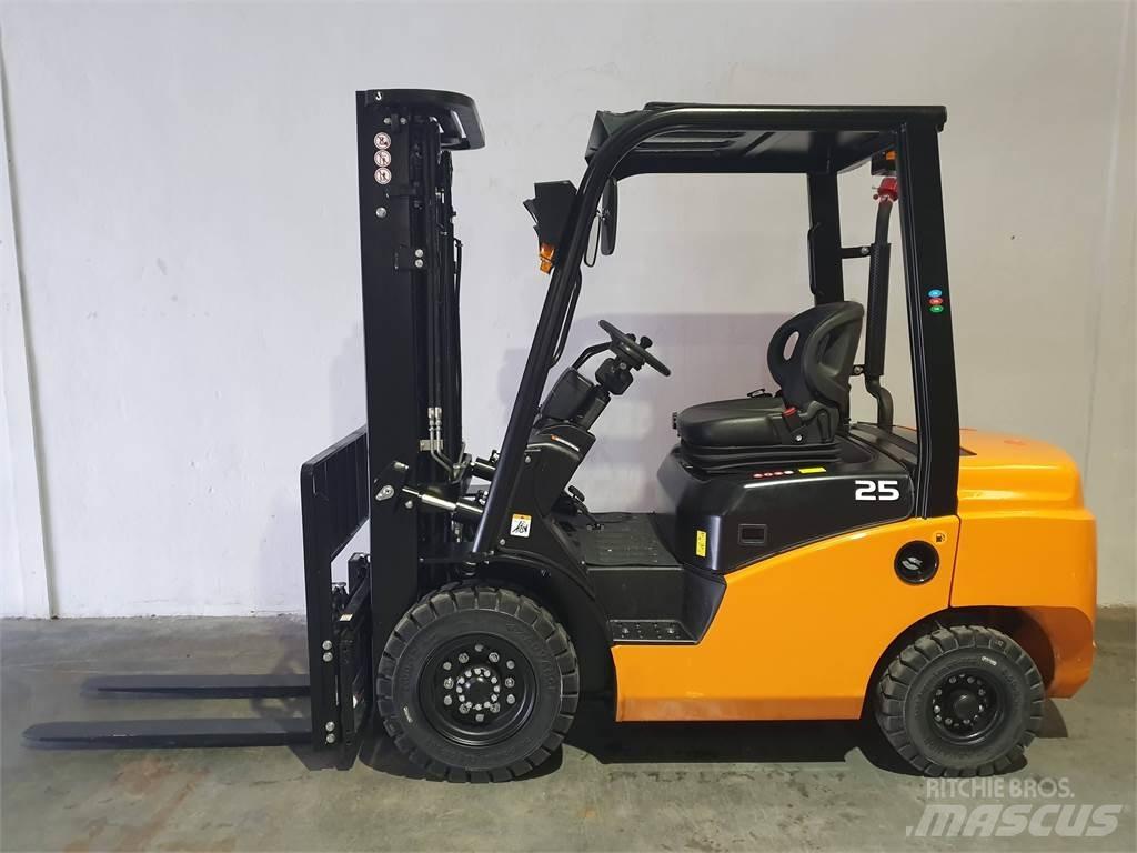  CPCD25T8 S4S Dieseltrukit
