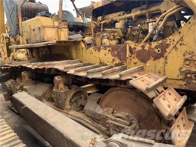 CAT D 8 K Telaketjupuskutraktorit