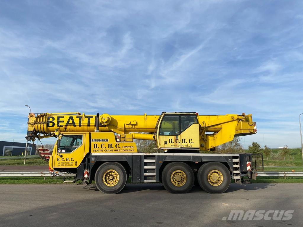 Liebherr LTM1055/1 Mobiilinosturit