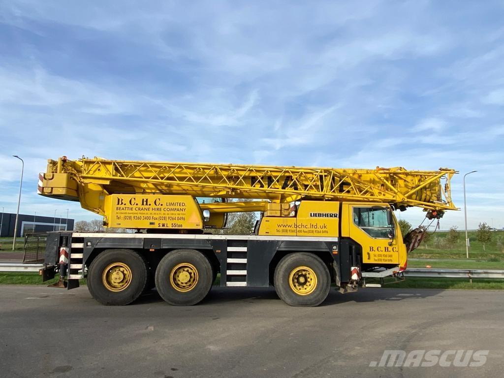 Liebherr LTM1055/1 Mobiilinosturit
