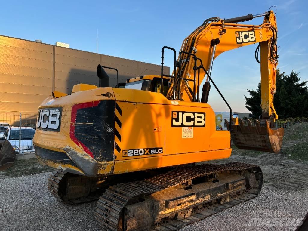 JCB 220 Telakaivukoneet
