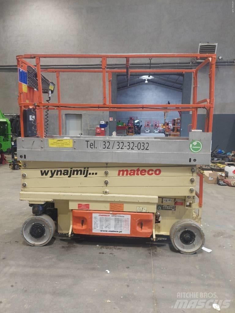 JLG 2630 ES Saksilavat