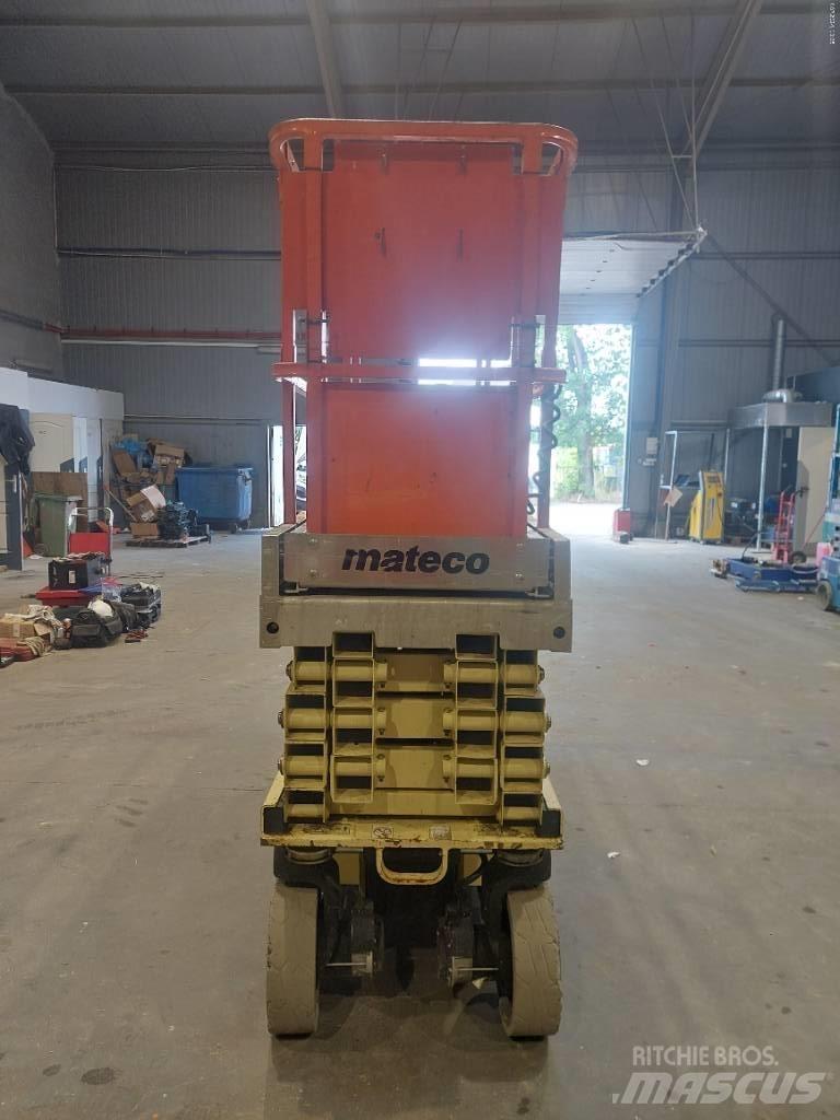 JLG 2630 ES Saksilavat