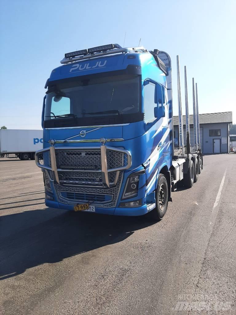 Volvo FH 16 Puuautot