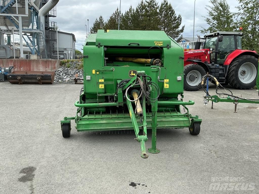 John Deere 644 Pyöröpaalaimet