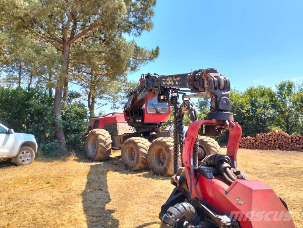 Komatsu 931 Harvesterit
