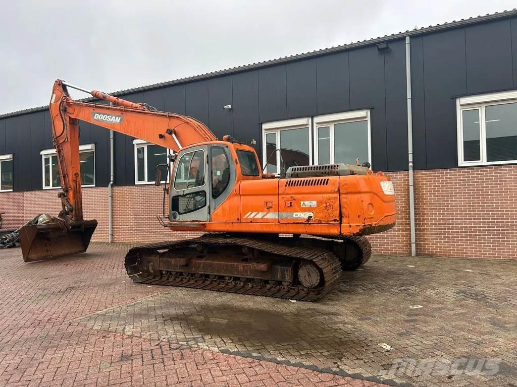 Doosan DX255LC Telakaivukoneet
