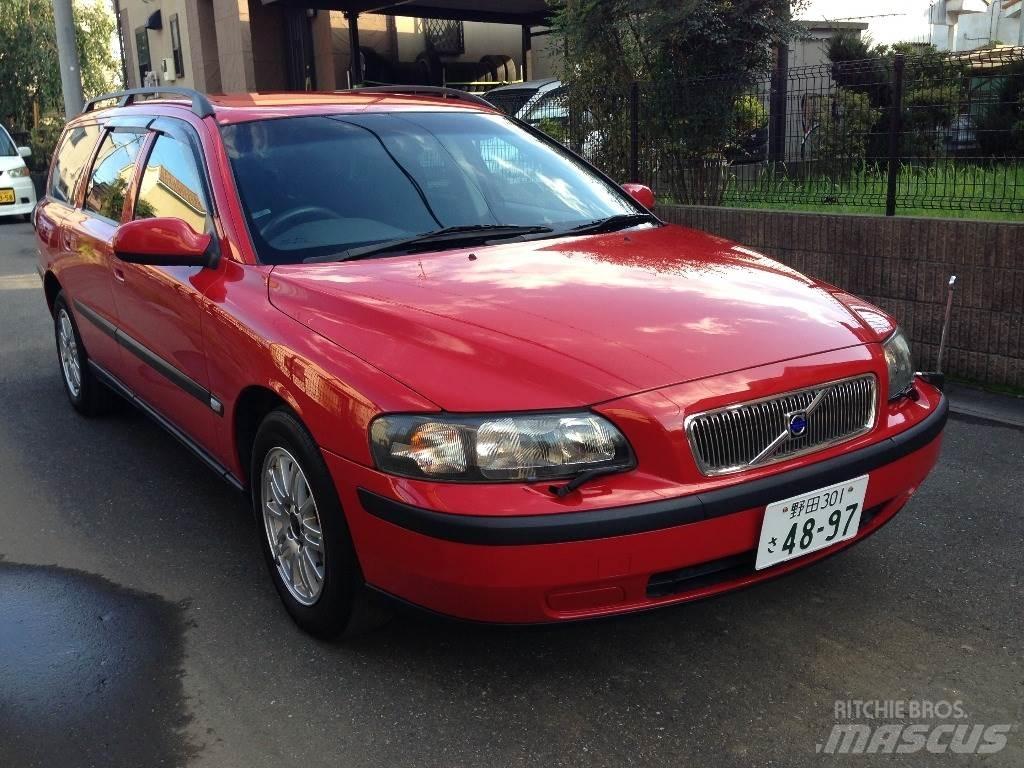 Volvo LA-SB5244W Henkilöautot