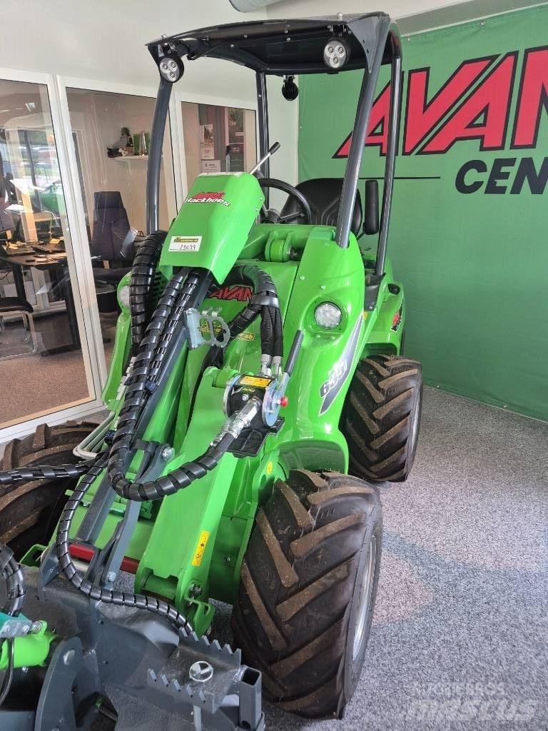 Avant 635 Liukuohjatut kuormaajat