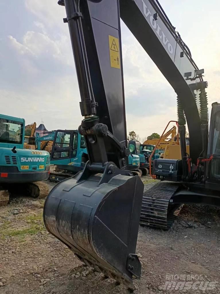 Volvo EC 140 Telakaivukoneet