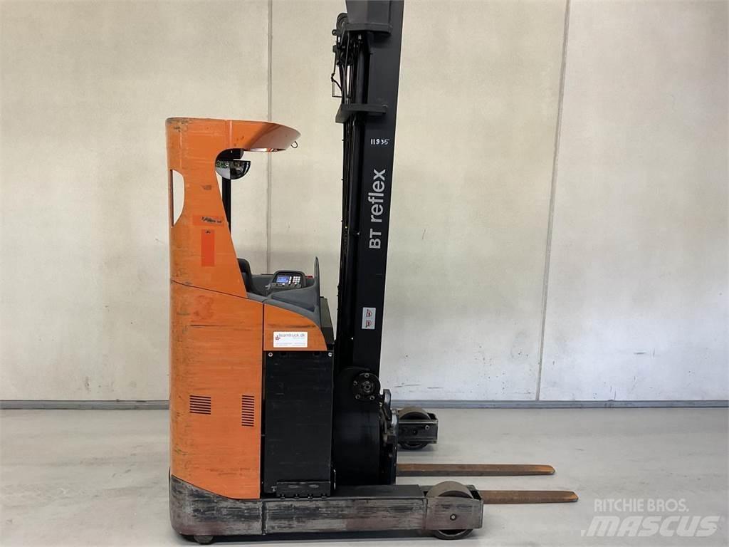 BT RRE160 Työntömastotrukit