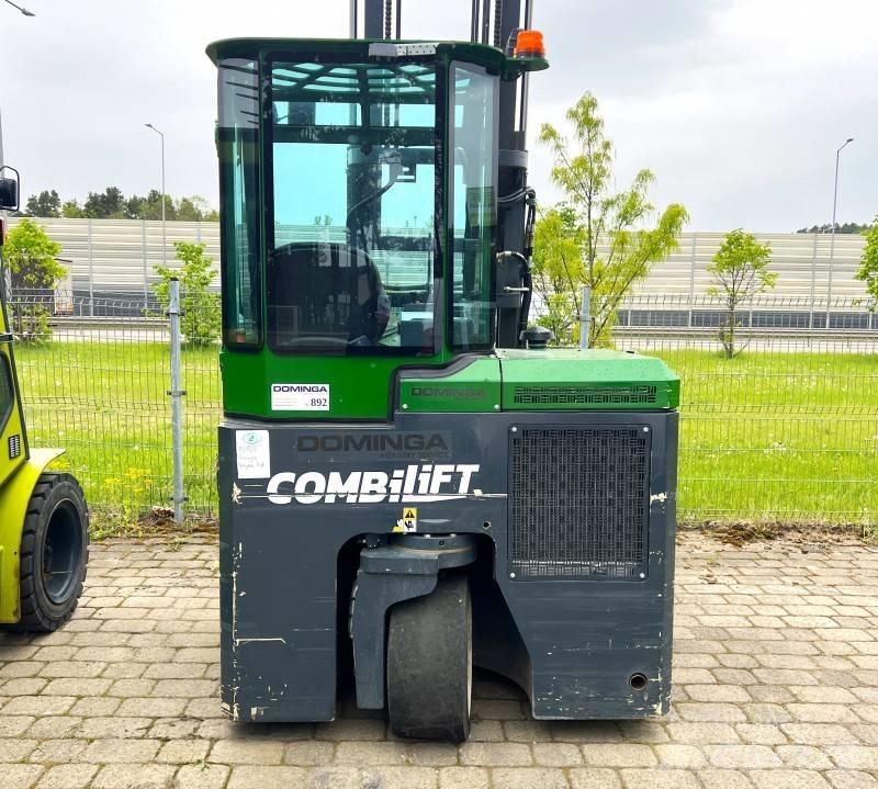 Combilift CB 2500 Nelitietrukit