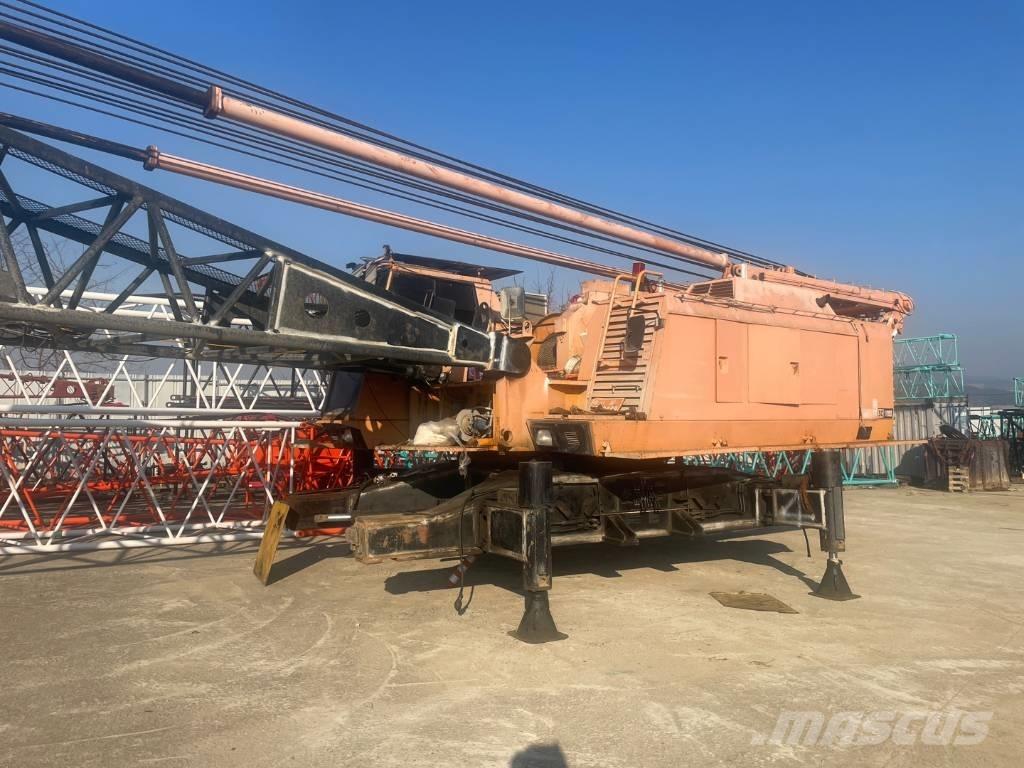 Sumitomo SC1000 Tela-alustaiset nosturit