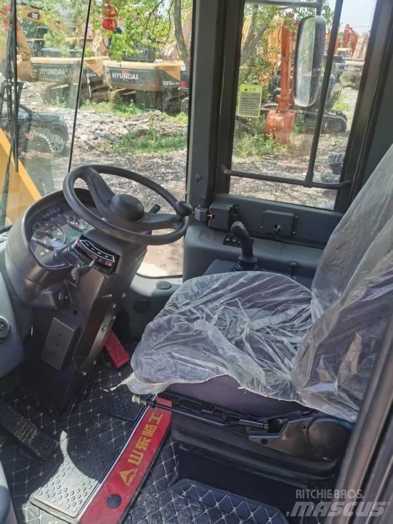 SDLG 958f Pyöräkuormaajat