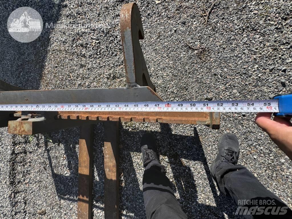 JCB 413 K Pyöräkuormaajat