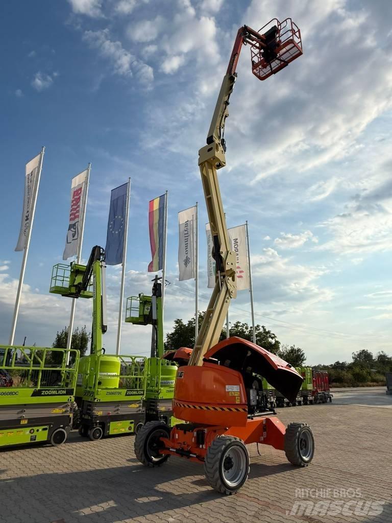 JLG EC450AJ Kuukulkijat