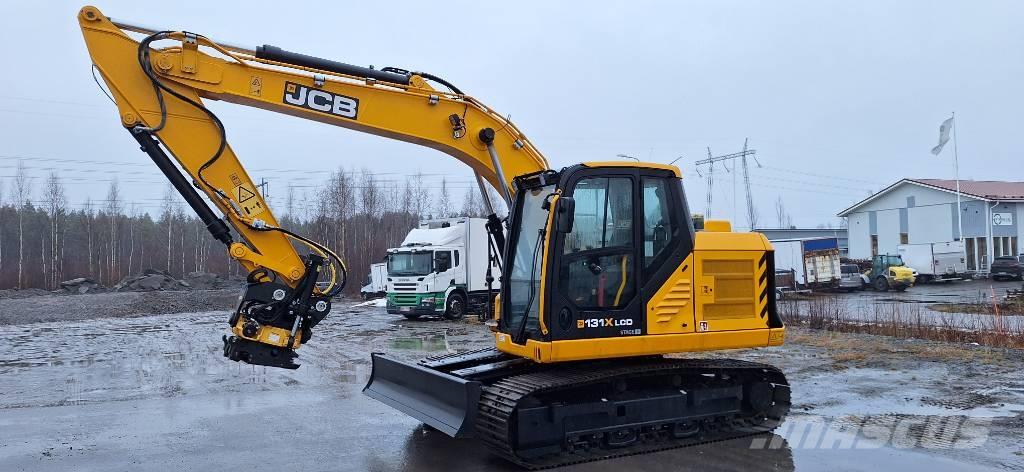 JCB 131 X Telakaivukoneet