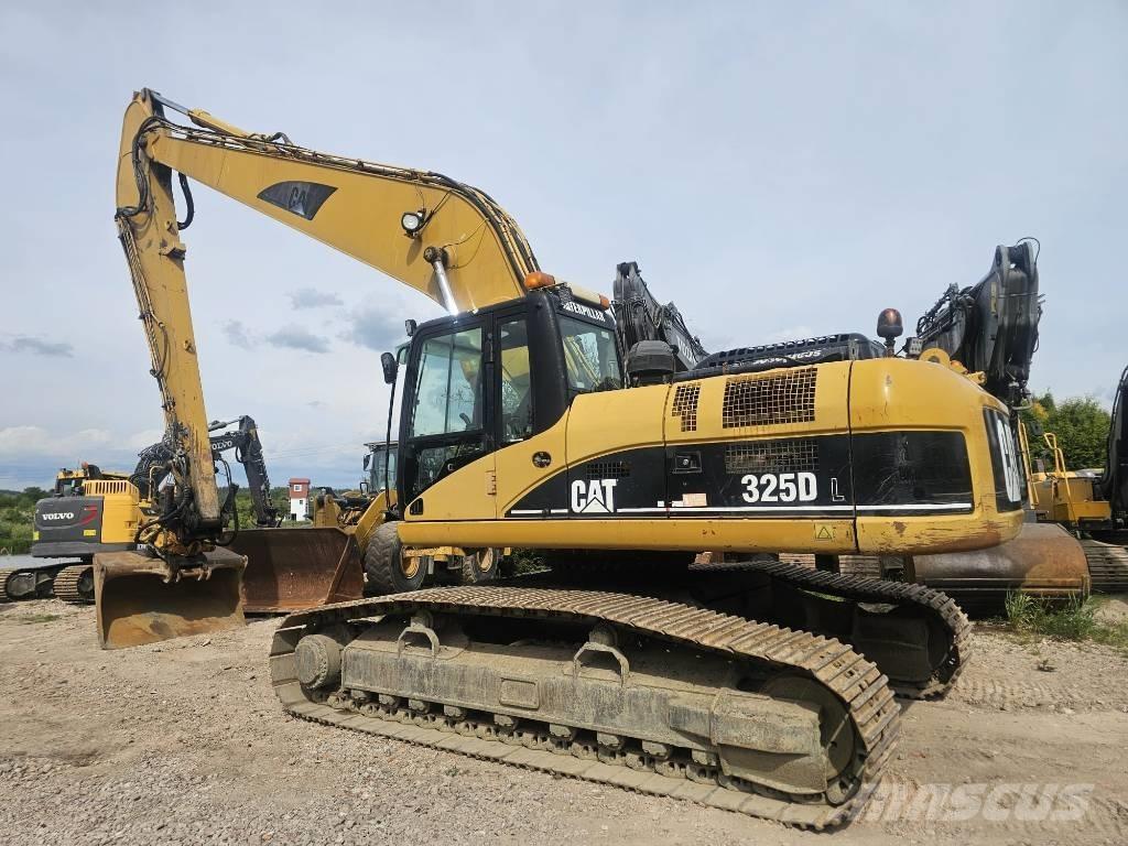 CAT 325 D Long Reach Pitkävartiset kaivinkoneet