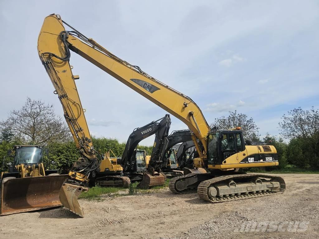 CAT 325 D Long Reach Pitkävartiset kaivinkoneet