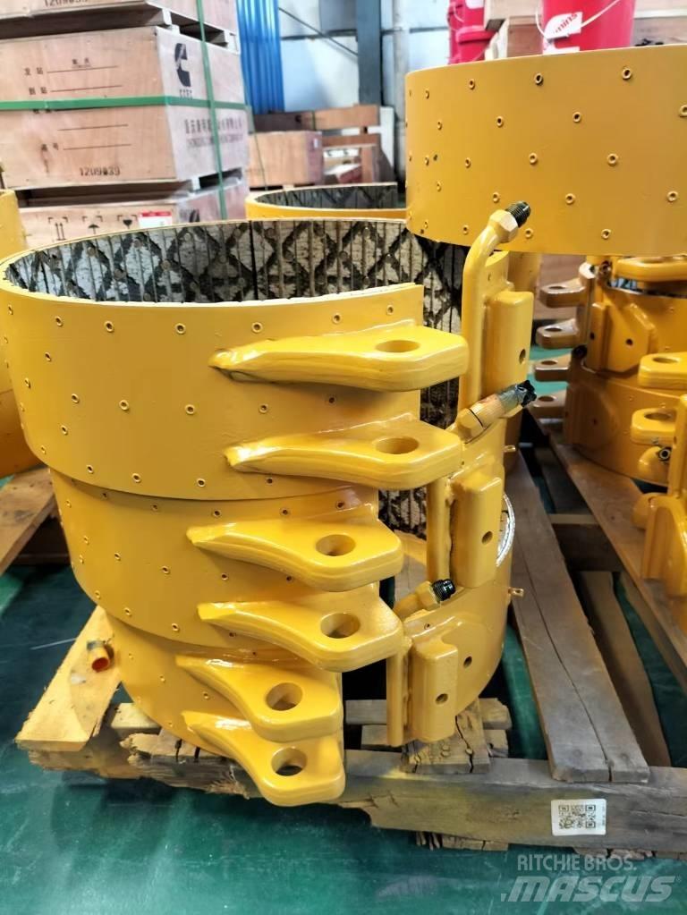 Komatsu D155 Jarrut