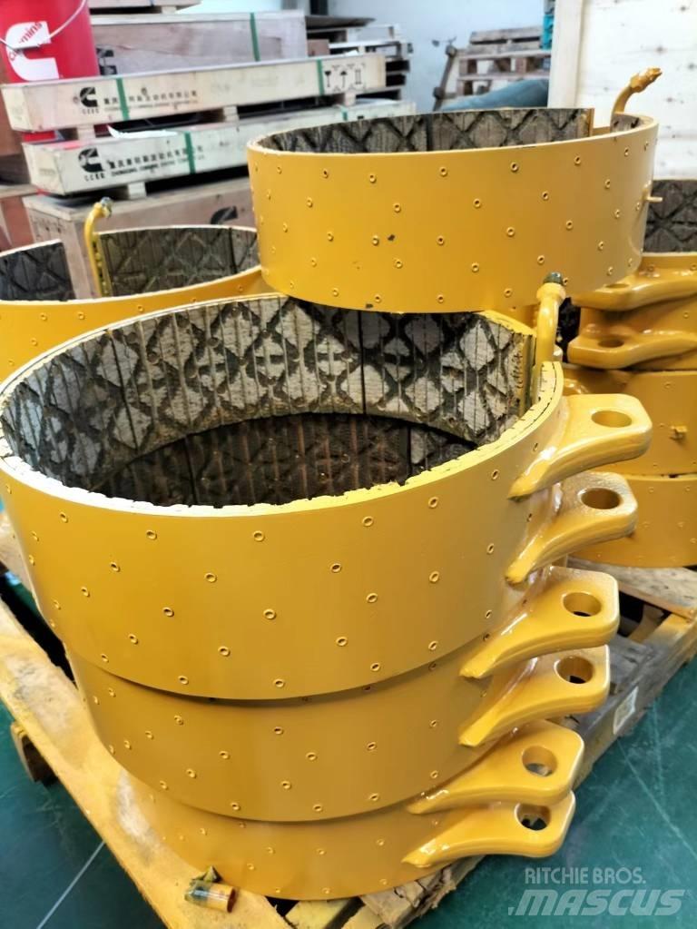 Komatsu D155 Jarrut